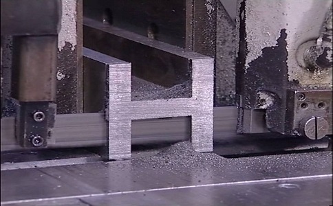 甘南大揭秘：带锯条价格多少钱才能买到高质量的产品？